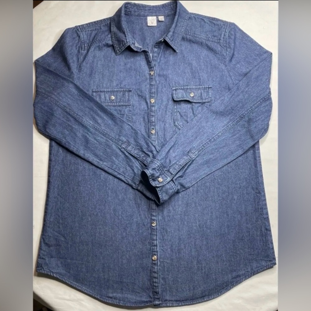 🤩woman’s button denim dress shirt size : large - Picture 1 of 6